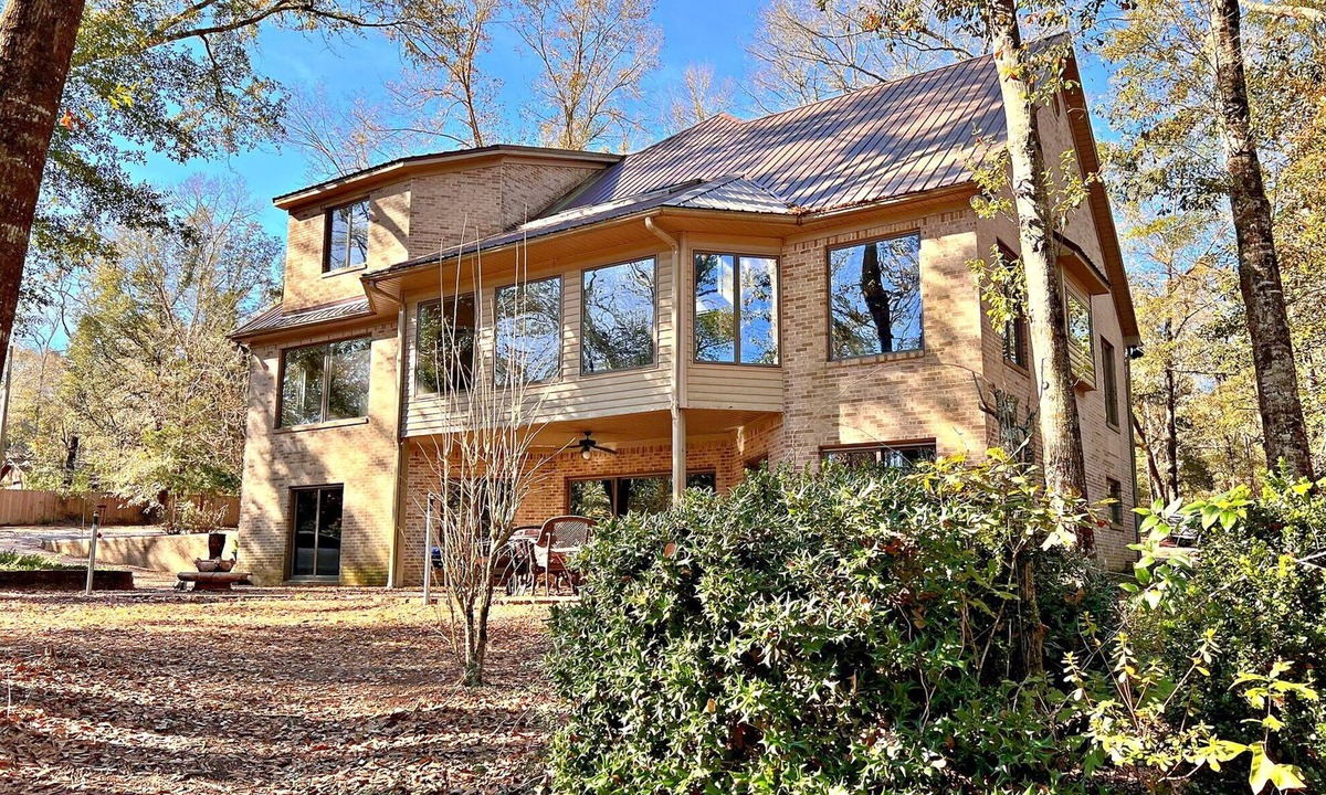 Daphne House | Daphne River Villa