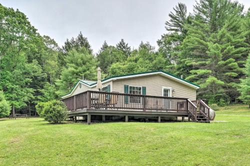 Benezette House | Deck, Fire Pit & Yard: Mountain Escape!