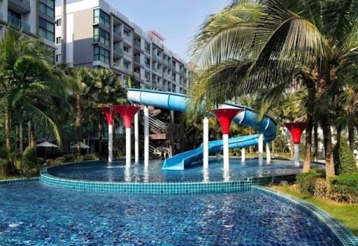 South Pattaya Apartment | Dusit grand park pool view for you