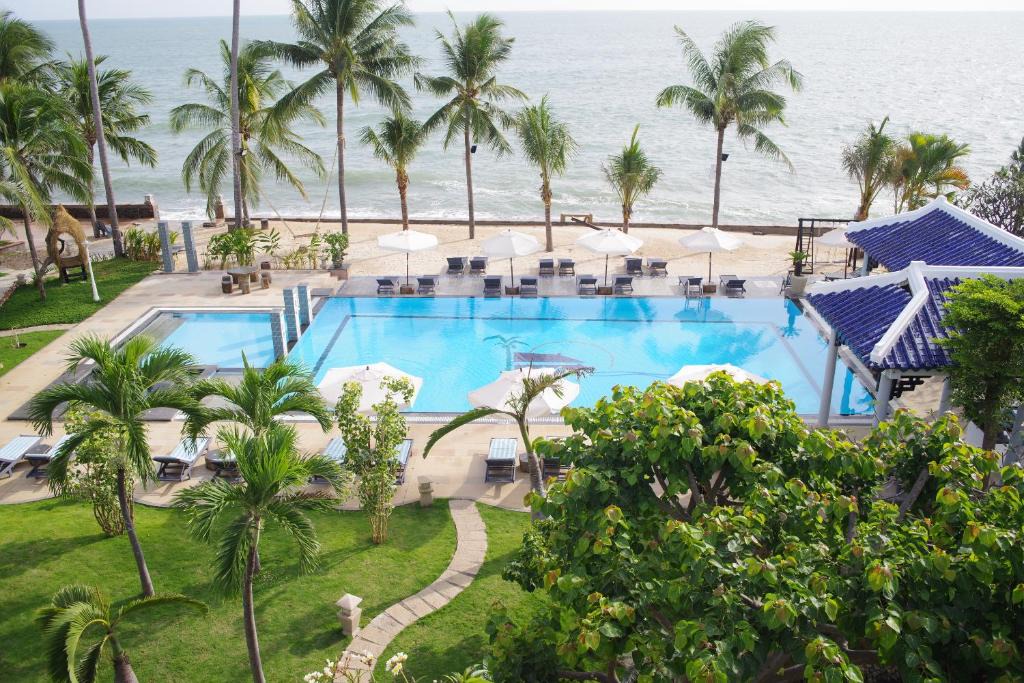 East Ham Tien Beach Resort | DYNASTY MUINE RESORT