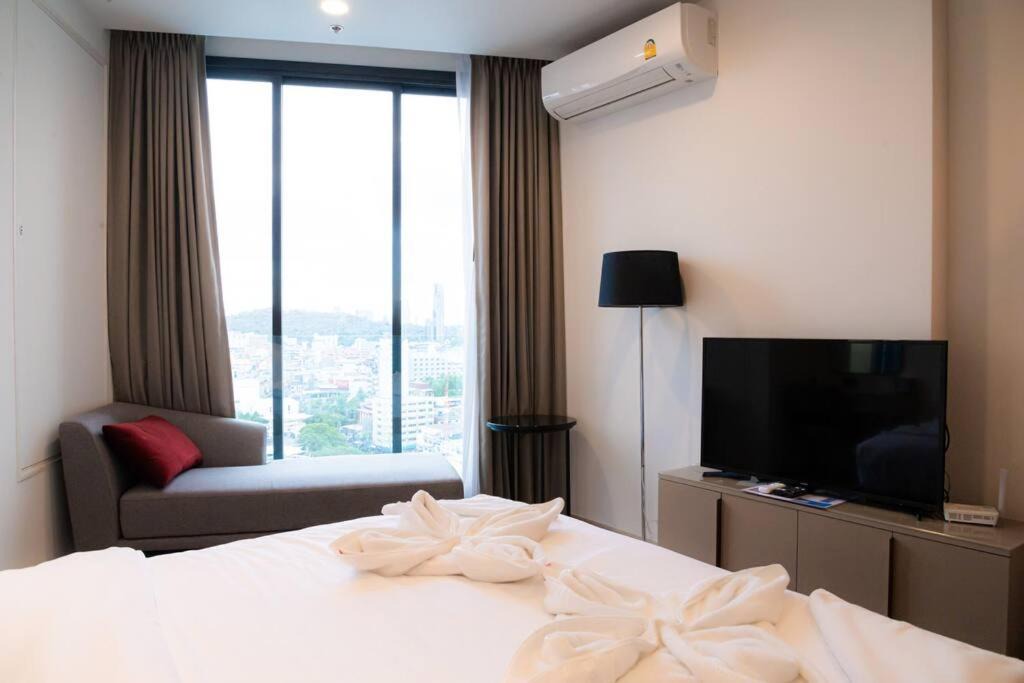 Pattaya Bay Apartment | Edge Central Pattaya High-wifi sea view high-speed wifi 17F #1