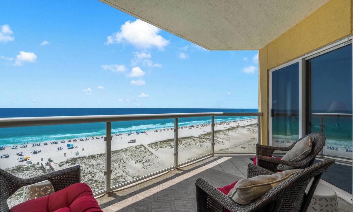 Villa Primera Condo | Emerald Isle 704 | Beachfront | Pool, Gym | Blue Angel Views | My Beach Getaways