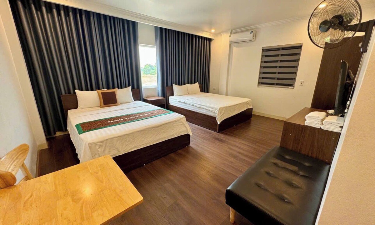 Soc Son Hotel | Family Transit Hotel Airport