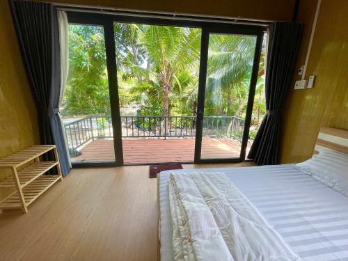 Tuy Phong Hotel | Farm Tân Tiến