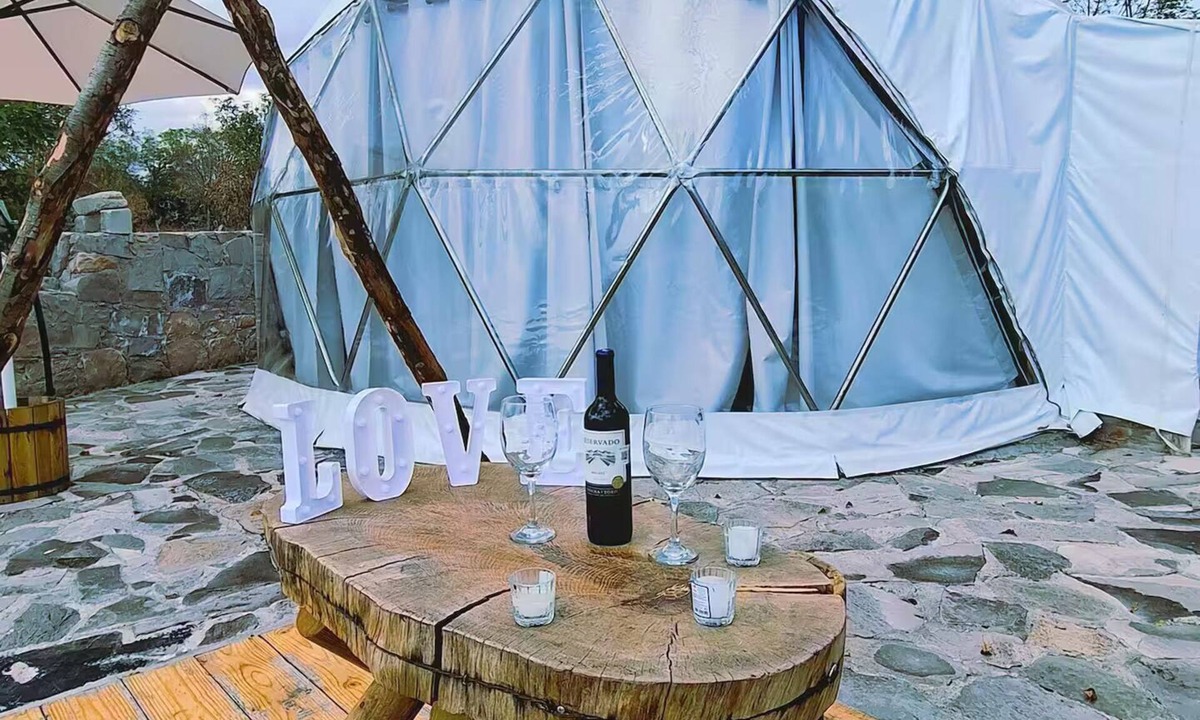 La Mancha House | Fiesta en el domo de GEstores