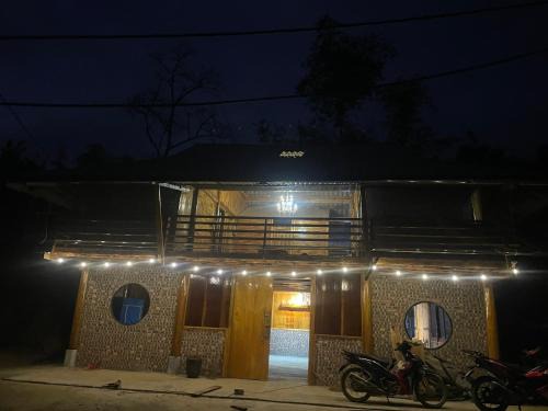 Sa Pa House | Friendly Homestay & Authentic Trekking Tours