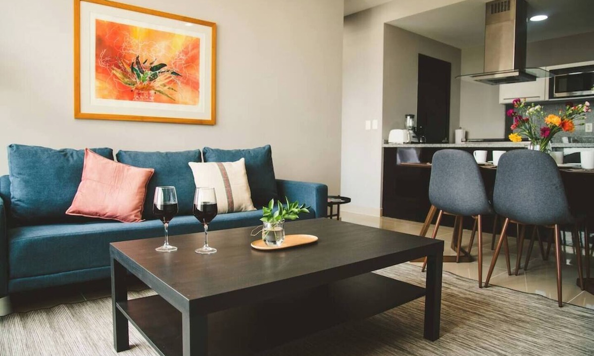 Ampliacion Granada Condo | Fully equipped kitchen, high-speed internet, comfy king-size and queen-size beds, and two TVs, GYM, Pool and located just a 3-minute walk from the new U.S. Embassy
