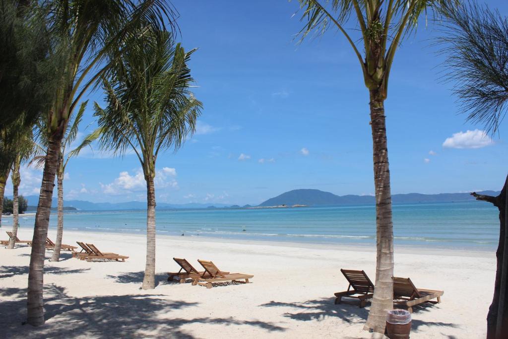 Ninh Hoa Resort | GM Doc Let Beach Resort & Spa