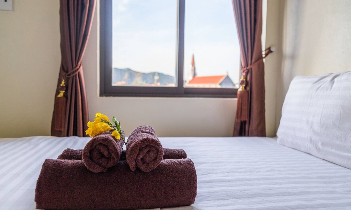 Phong Nha Hotel | Golden Forest Homestay