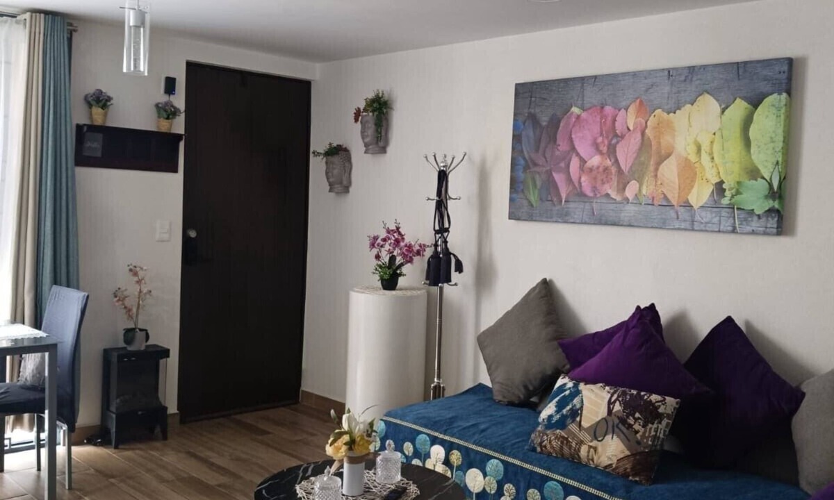 Ixtacalco Apartment | Gorgeous 2-bedroom apartment CDMX near Benito Juarez Airport.