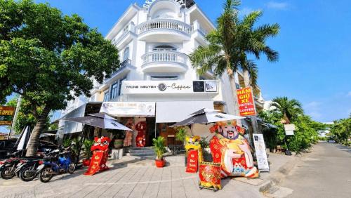 Binh Tan Hotel | Green Hotel Vĩnh Lộc