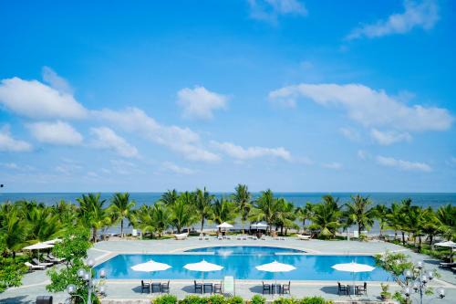 Hoang Hoa Resort | Hải Tiến Resort