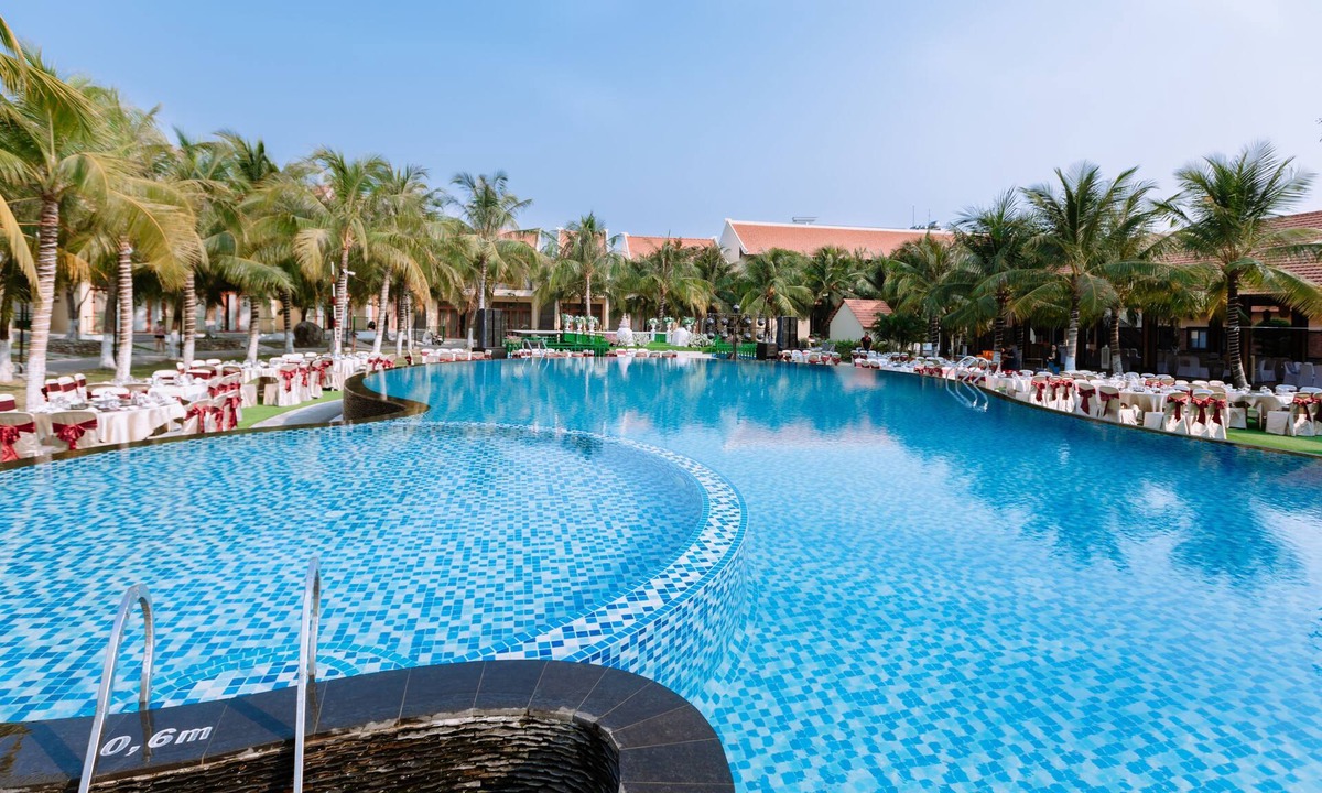 Ha Tien Hotel | Ha Tien Xua Hotel & Resort