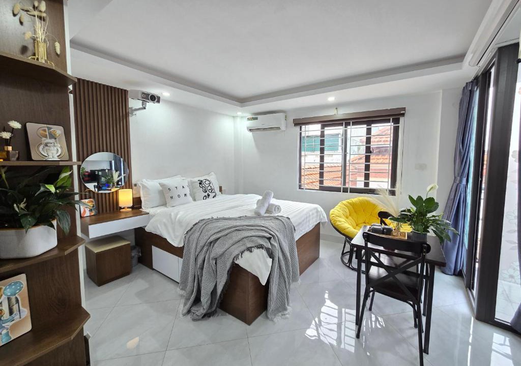 Nhat Tan Apartment | Hanoi Nhat Chieu VivuHome 62