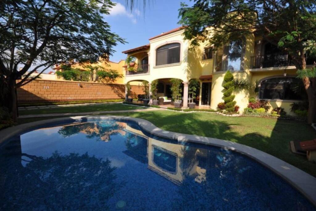 Cuernavaca Villa | Hermosa Casa de lujo, Lomas de Cuernavaca