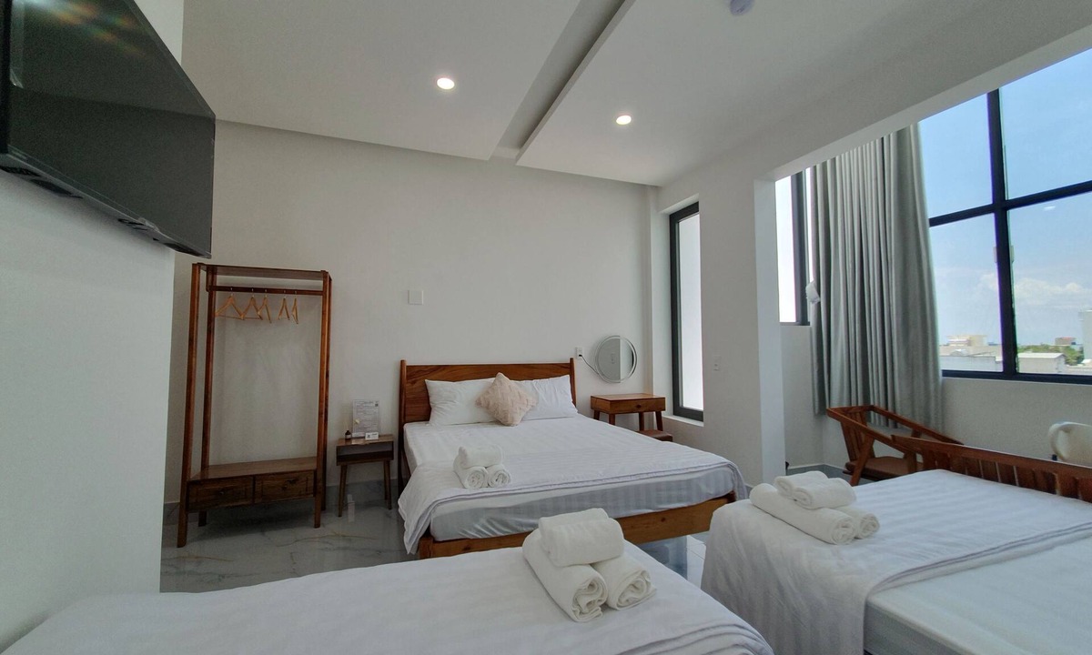 Chau Doc Hotel | HERO HOSTEL & BILLIARDS