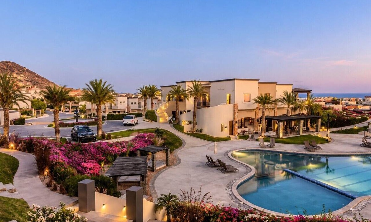 Cabo San Lucas Apartment | Hillside Ocean Views: Private Terrace & Pool
