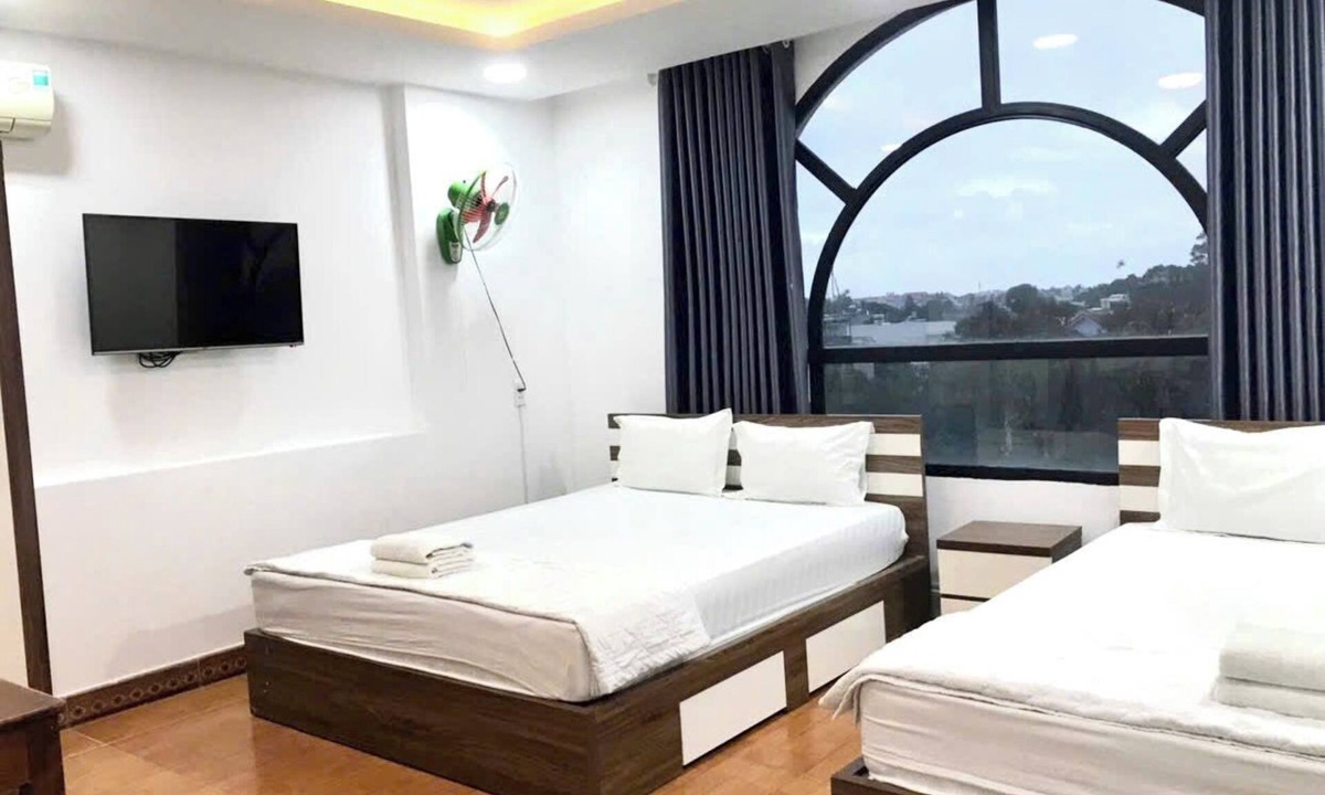 Di An Hotel | Hoa Cuc Phuong Hotel Di An - Binh Duong