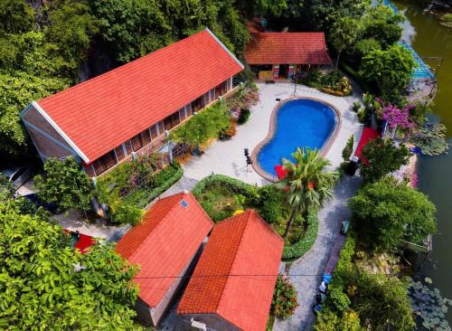 Hoa Lu Hotel | HoangLong Riverside Homestay
