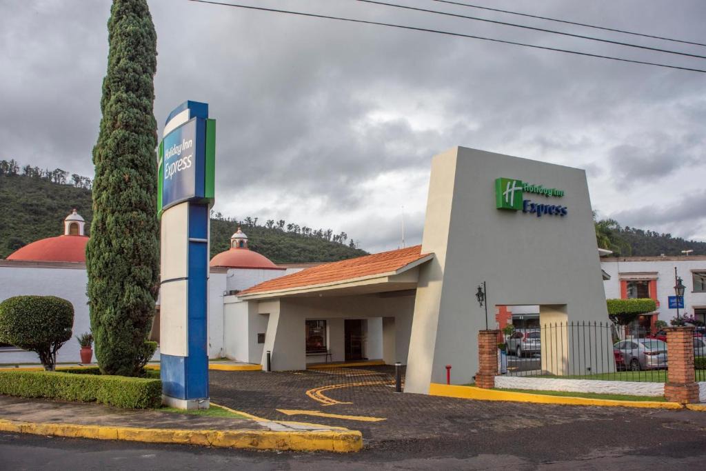 Morelia Hotel | Holiday Inn Express Morelia by IHG