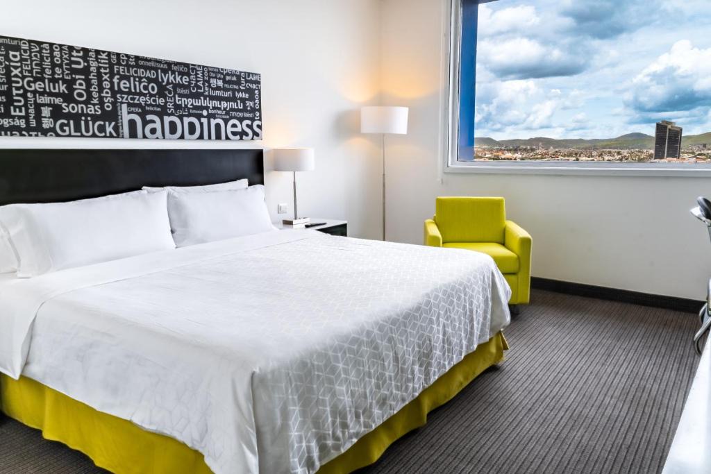 Angelopolis Hotel | Holiday Inn Express & Suites Puebla Angelopolis by IHG