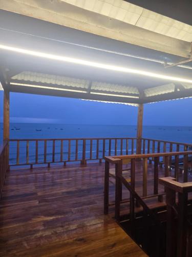 East Ham Tien Beach Bed & Breakfast | Homestay Trương Khang Ocean