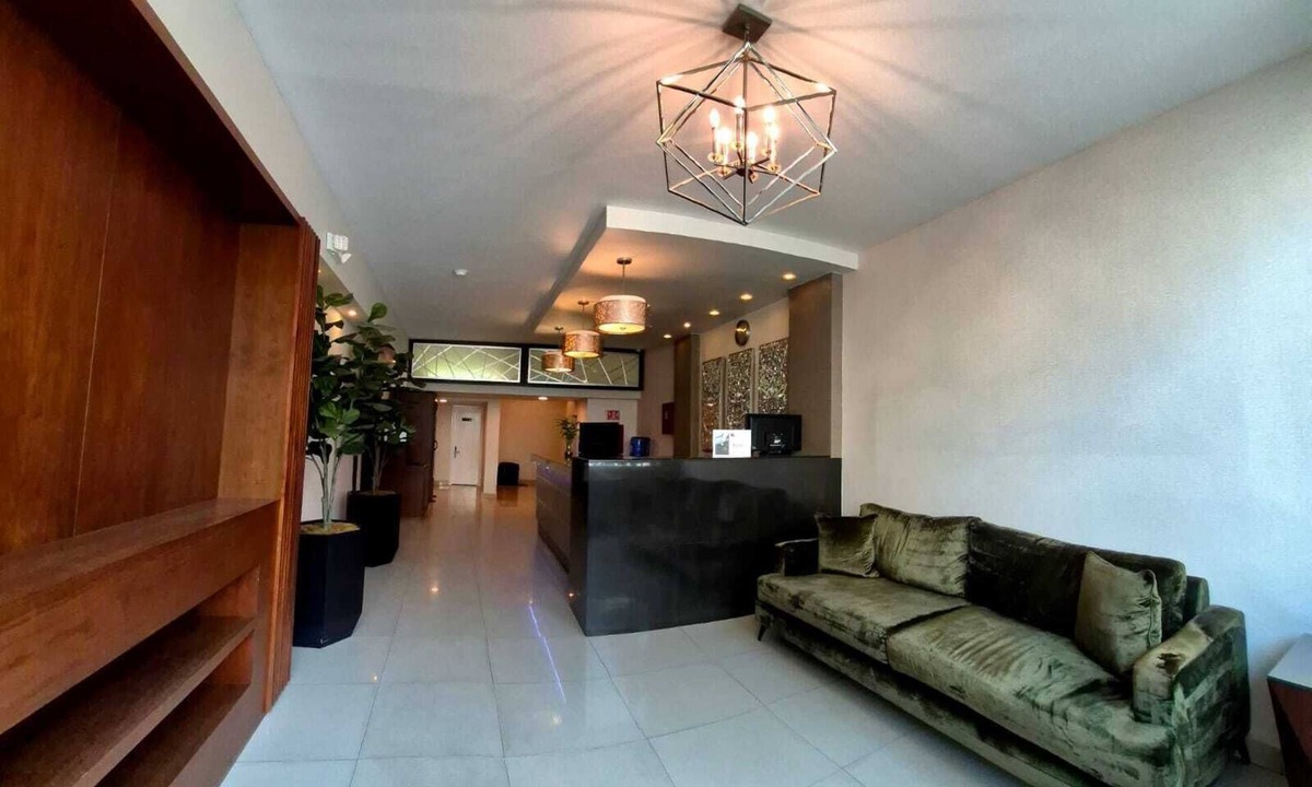 Avenida Revolucion Hotel | HOTEL BAJA