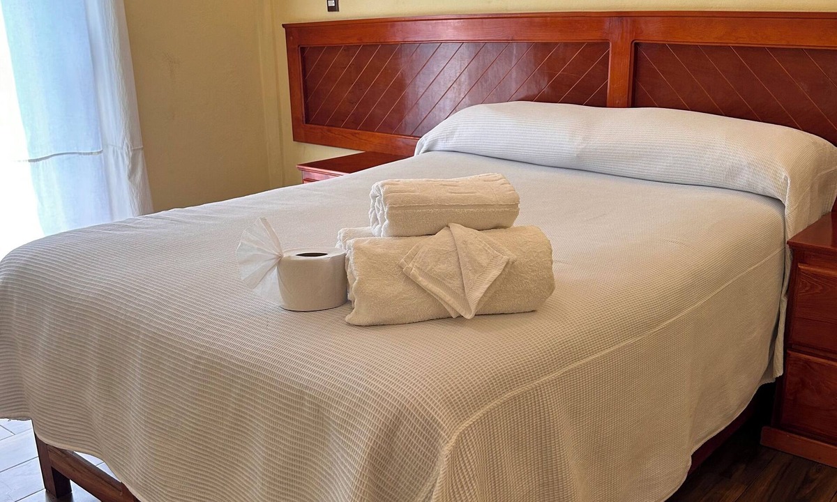 San Miguel Regla Hotel | Hotel Los Prismas