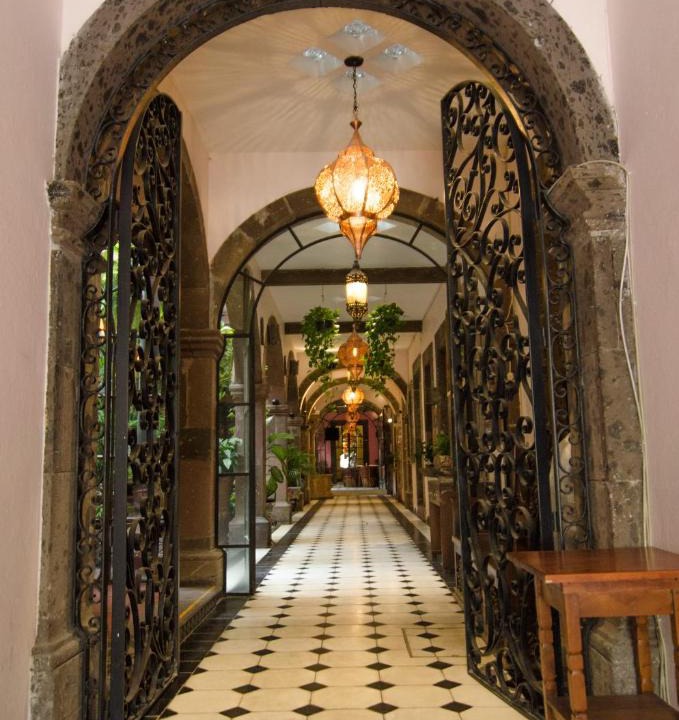 Zona Centro Hotel | Hotel Mansión Virreyes
