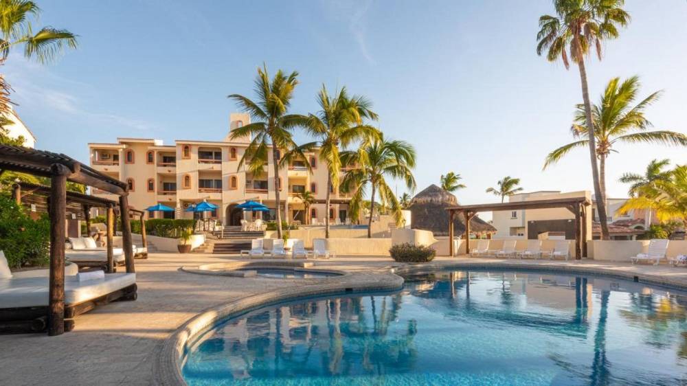 Campo de Golf Fonatur Hotel | Hotel ∙ Elegant Studio in Park Royal Los Cabos