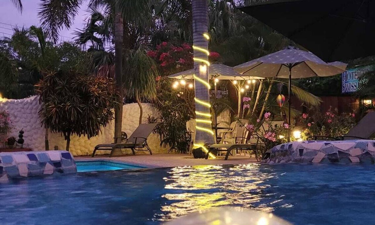Brisas de Zicatela Hotel | Hotelito Swiss Oasis - Adults Only