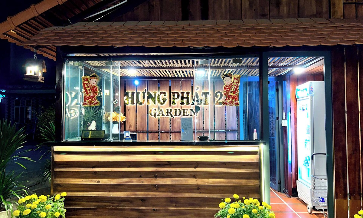 Thu Dau Mot Hotel | Hung Phat Hotel 2 - Garden
