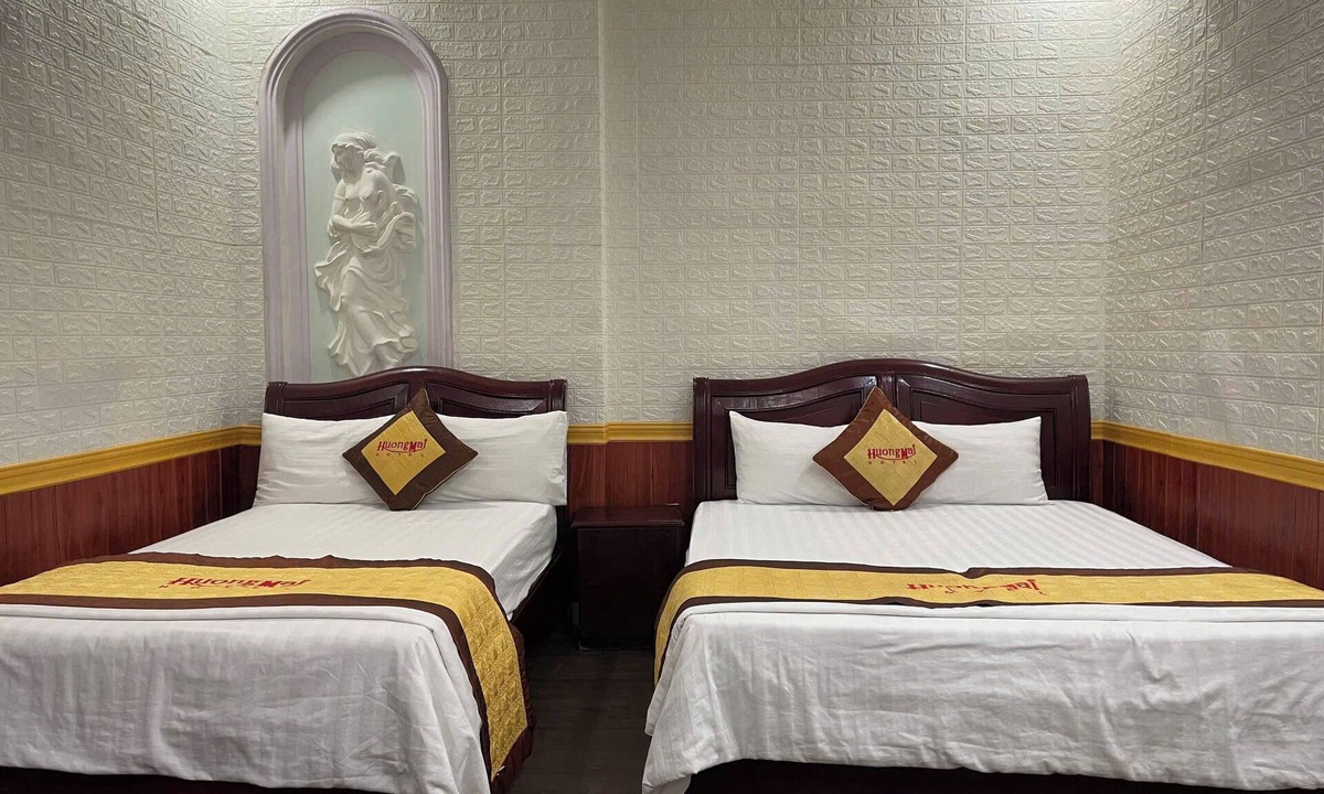Phu Nhuan Hotel | Huong Mai 2 Hotel