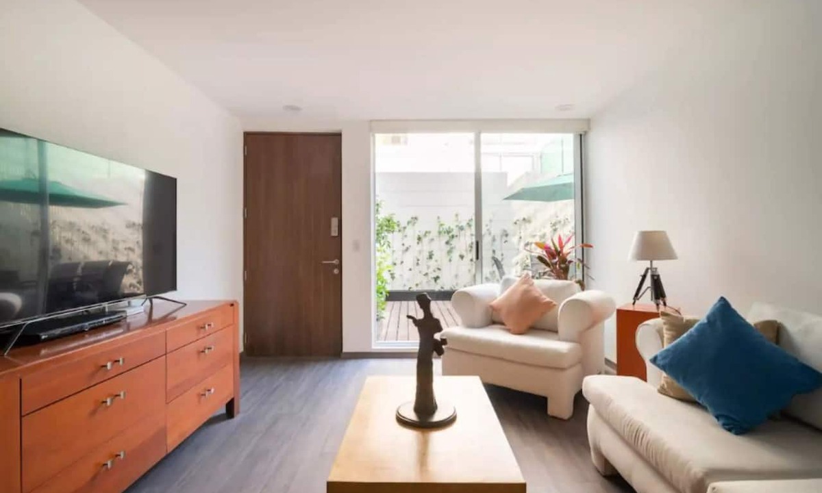 Hipodromo Apartment | I105- 3BR/2BTH - One Bedroom Apartment, Sleeps 5