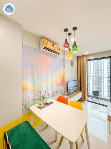 Gia Lam Apartment | It Dust Homestay 5 - The Sunny Apartment