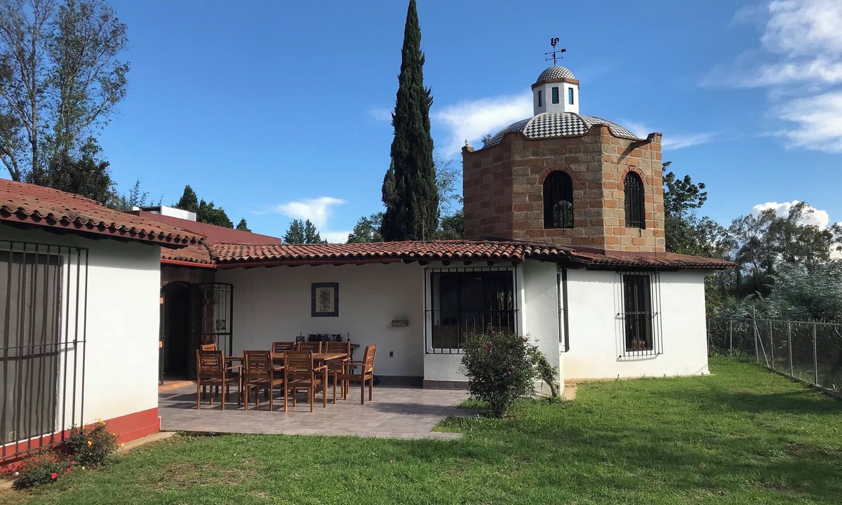 Villa Guerrero House | Ixtapan de la Sal. Enjoyment takes on a different meaning. Families. Eco & Pet Friendly