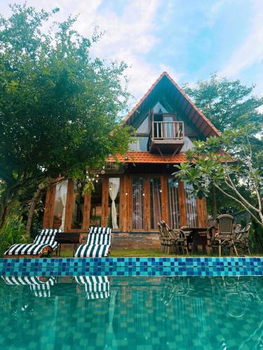 Pleiku Ski Chalet | Kap homestay Pleiku - Lake view Heaven
