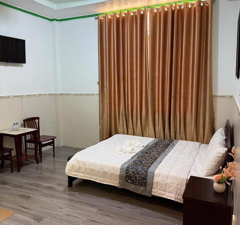Ninh Kieu Hotel | Khách Sạn Minh Khuê
