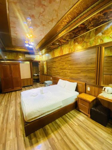 Linh Trung IEPZ Hotel | Khách Sạn Ngọc Quí