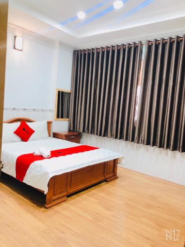 District 10 Hotel | Khách Sạn Vy Hà