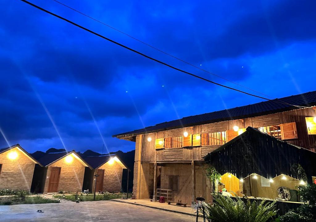 Quan Ba Bed & Breakfast | Kiên Mán Homestay
