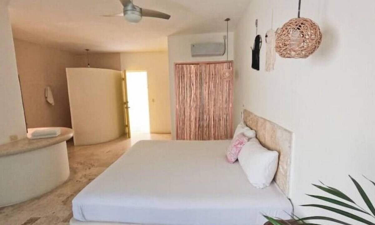 Tohoku Apartment | King Room on 5th 10&12 C03