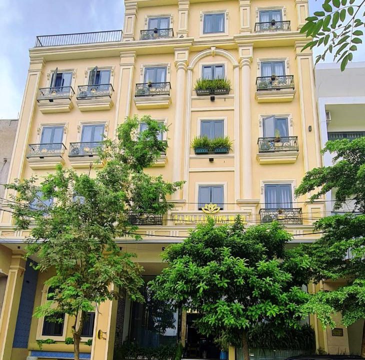 Pleiku Apartment | LA MIA Lakeview Hotel