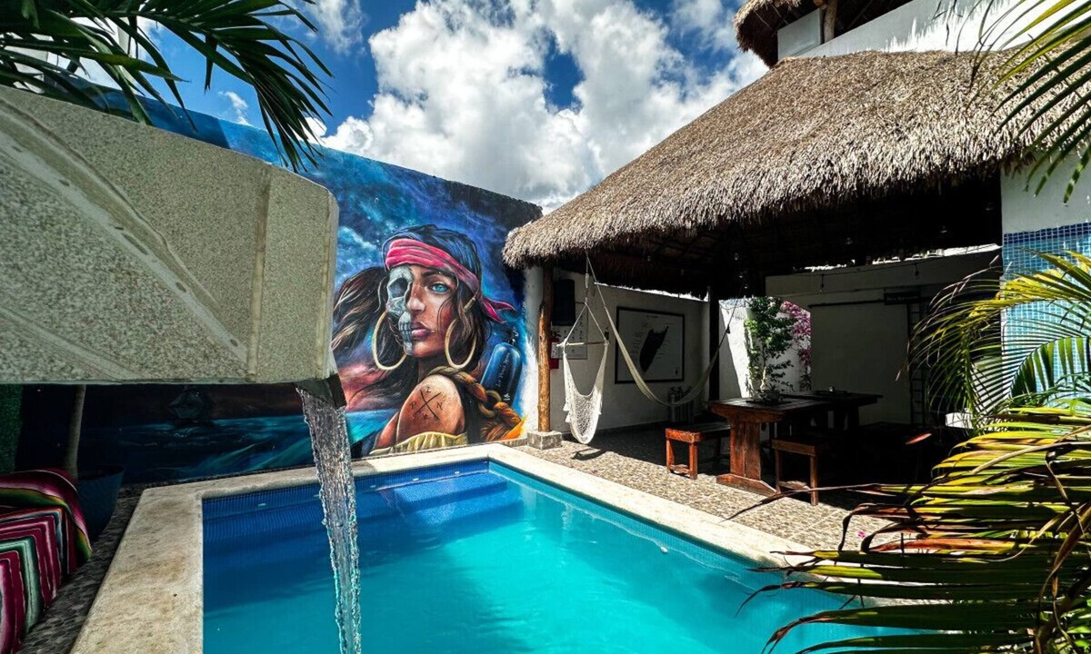 Colonia Adolfo Lopez Mateos Hotel | La Perle Noire | HM - Terrace and Pool