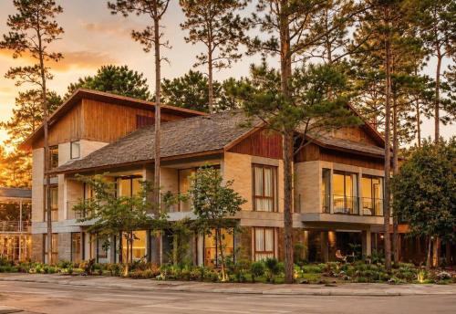 Kon Plong Bed & Breakfast | La Victoria Hotel Mang Den
