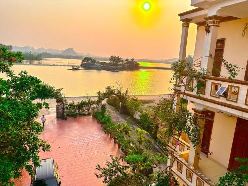 Yen Mo Bed & Breakfast | Lake View Motel - Tam Điệp Ninh Bình