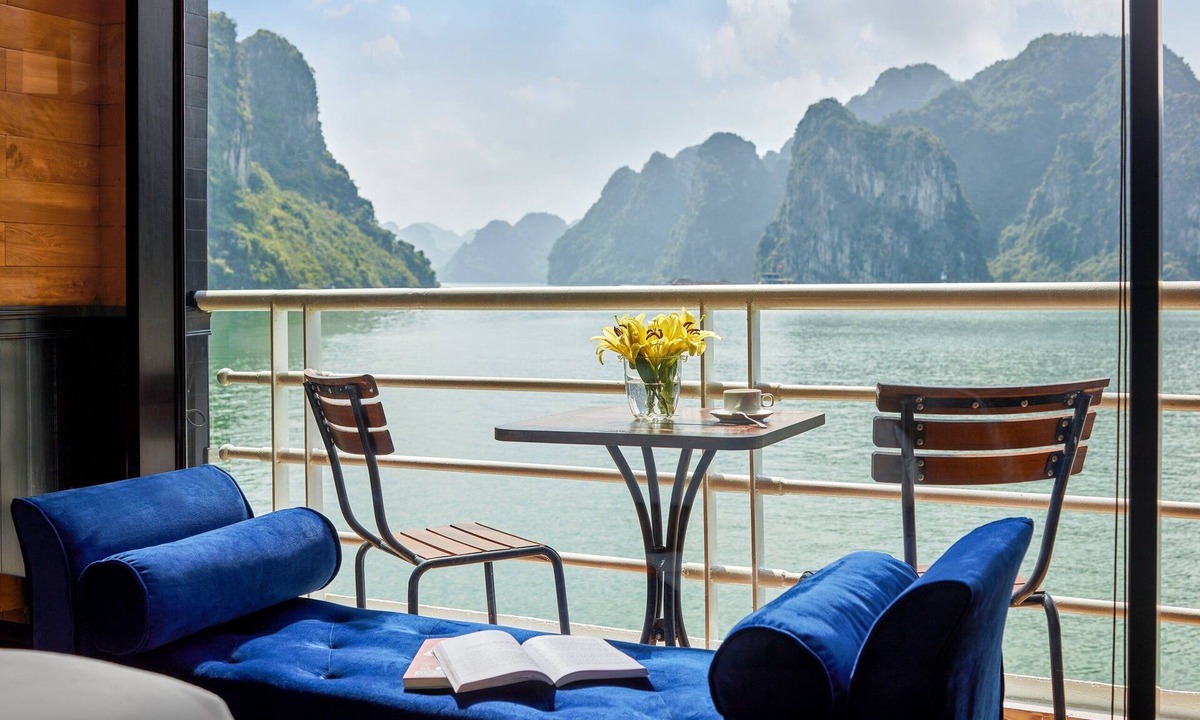 Bai Chay Boat Rental | Lan Ha Legend Cruise