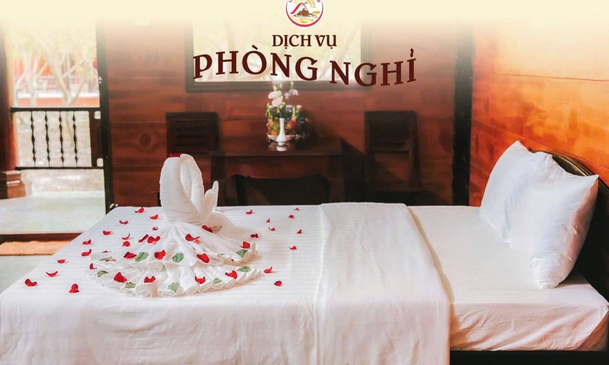 Phong Dien Hotel | Lang du lich sinh thai da noi