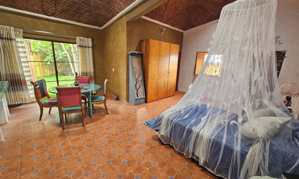 San Carlos House | Large private bungalow, in quiet, safe area