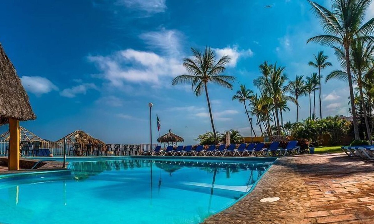 Rincon de Guayabitos Cabin | Las Cabanas Del Capitan